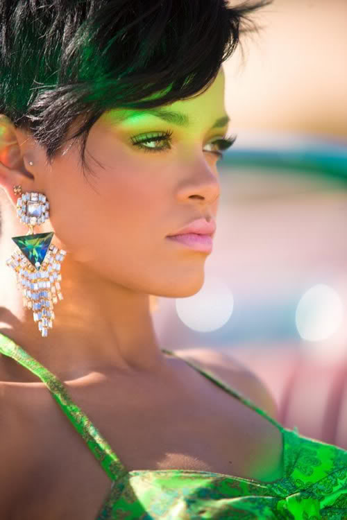 rihanna-75741.jpg